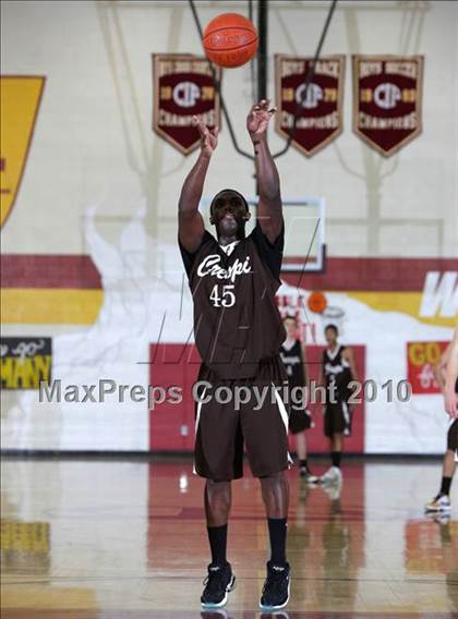Thumbnail 3 in Crespi @ Alemany photogallery.