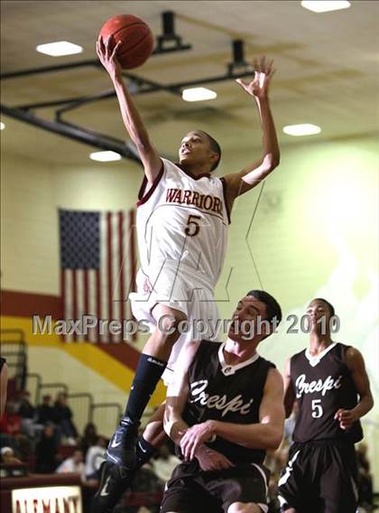 Thumbnail 2 in Crespi @ Alemany photogallery.