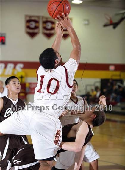 Thumbnail 1 in Crespi @ Alemany photogallery.
