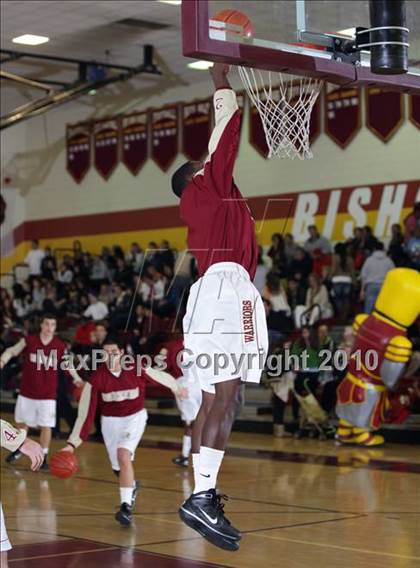 Thumbnail 1 in Crespi @ Alemany photogallery.