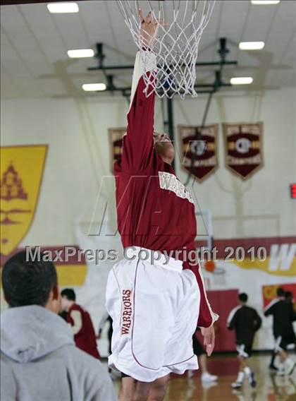 Thumbnail 2 in Crespi @ Alemany photogallery.