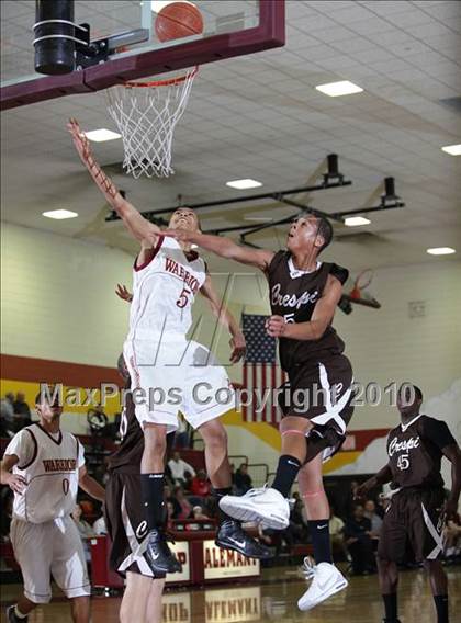 Thumbnail 1 in Crespi @ Alemany photogallery.