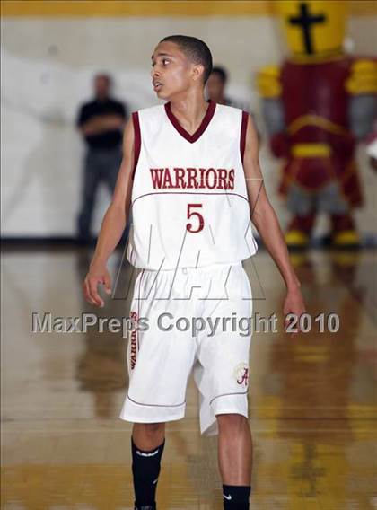 Thumbnail 3 in Crespi @ Alemany photogallery.