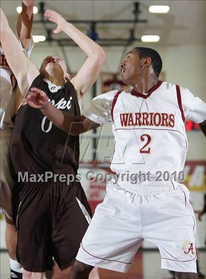 Thumbnail 2 in Crespi @ Alemany photogallery.