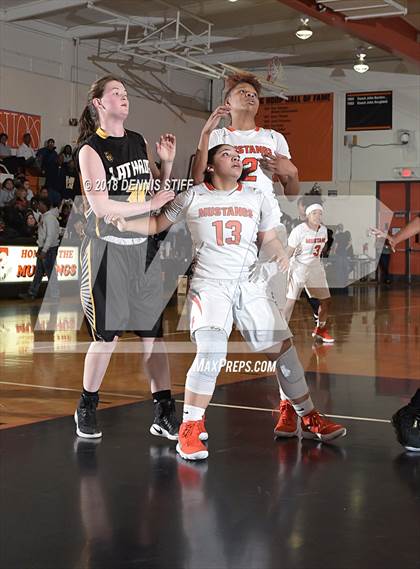 Thumbnail 1 in Foothill vs. Lathrop (CIF SJS D4 Semifinal) photogallery.