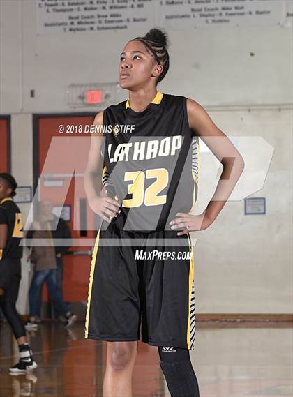 Thumbnail 1 in Foothill vs. Lathrop (CIF SJS D4 Semifinal) photogallery.