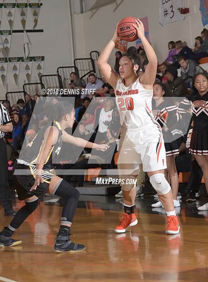 Thumbnail 1 in Foothill vs. Lathrop (CIF SJS D4 Semifinal) photogallery.
