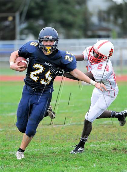 Thumbnail 3 in East Providence @ Barrington photogallery.