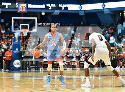 Thumbnail 1 in Whitney Young vs. Kenwood (Chicago Elite Classic) photogallery.