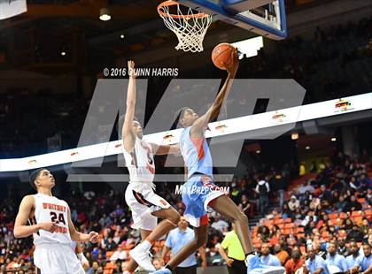 Thumbnail 2 in Whitney Young vs. Kenwood (Chicago Elite Classic) photogallery.