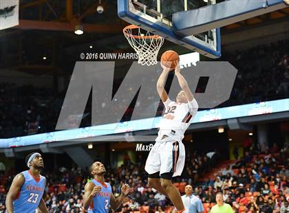 Thumbnail 1 in Whitney Young vs. Kenwood (Chicago Elite Classic) photogallery.