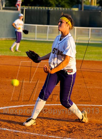 Thumbnail 1 in Salpointe Catholic @ Sunrise Mountain (AIA D2 Playoff) photogallery.