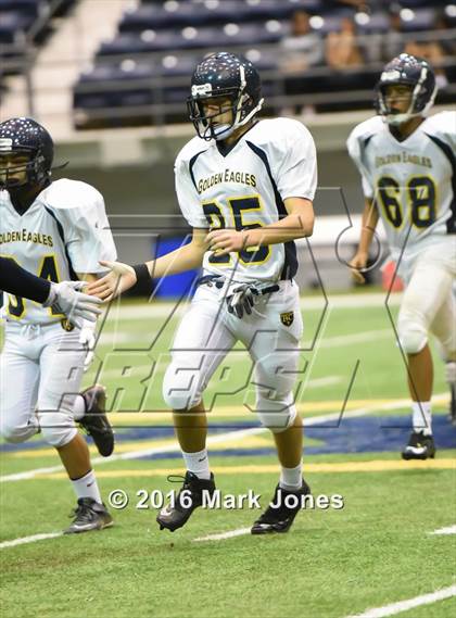 Thumbnail 3 in Kingman Academy vs. Bourgade Catholic photogallery.