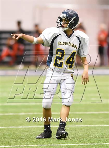 Thumbnail 3 in Kingman Academy vs. Bourgade Catholic photogallery.