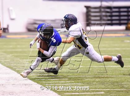 Thumbnail 3 in Kingman Academy vs. Bourgade Catholic photogallery.