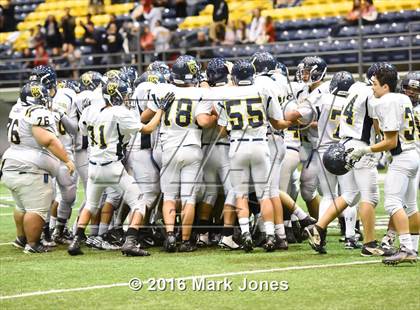 Thumbnail 3 in Kingman Academy vs. Bourgade Catholic photogallery.