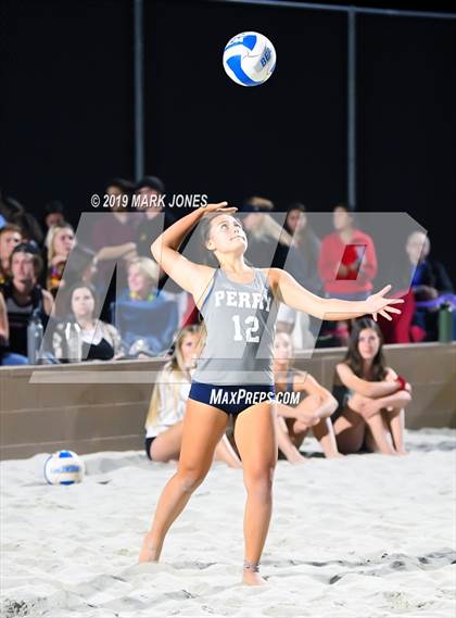 Thumbnail 2 in Xavier College Prep vs. Perry  (AIA D1 Championship) photogallery.