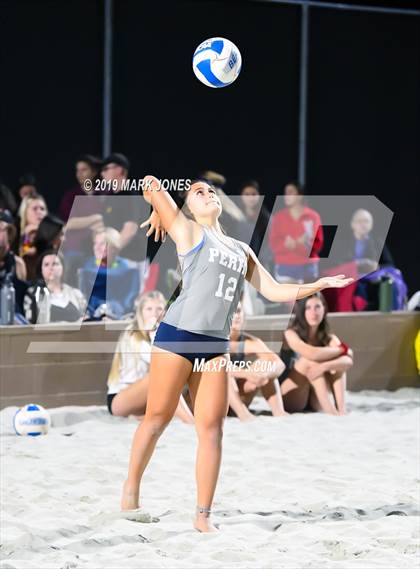 Thumbnail 3 in Xavier College Prep vs. Perry  (AIA D1 Championship) photogallery.