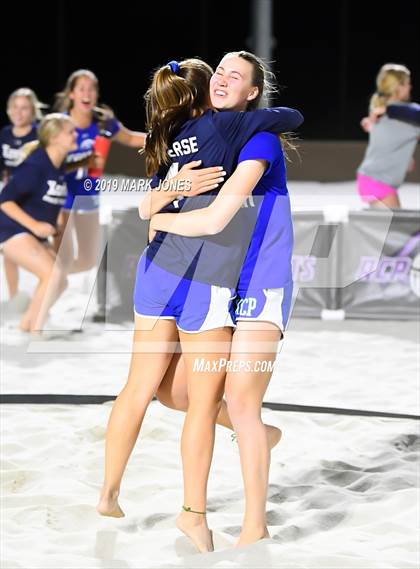 Thumbnail 2 in Xavier College Prep vs. Perry  (AIA D1 Championship) photogallery.