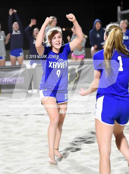 Thumbnail 2 in Xavier College Prep vs. Perry  (AIA D1 Championship) photogallery.