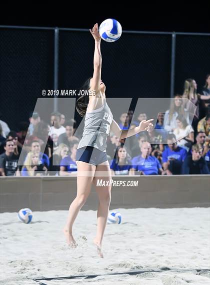 Thumbnail 2 in Xavier College Prep vs. Perry  (AIA D1 Championship) photogallery.