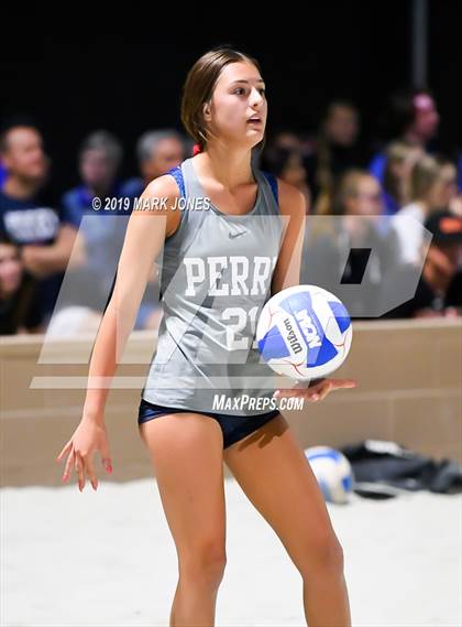 Thumbnail 1 in Xavier College Prep vs. Perry  (AIA D1 Championship) photogallery.