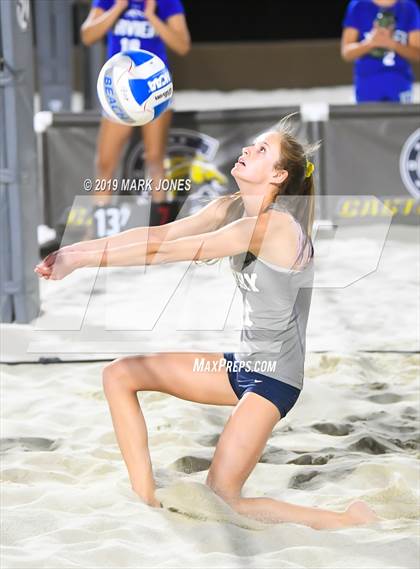 Thumbnail 3 in Xavier College Prep vs. Perry  (AIA D1 Championship) photogallery.