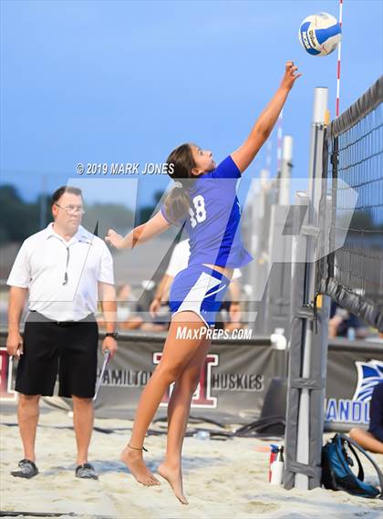 Thumbnail 1 in Xavier College Prep vs. Perry  (AIA D1 Championship) photogallery.