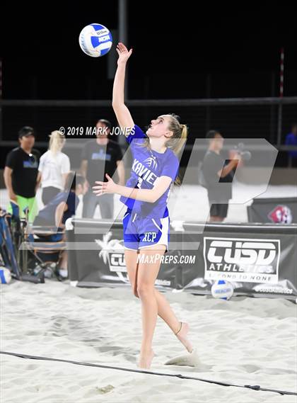 Thumbnail 2 in Xavier College Prep vs. Perry  (AIA D1 Championship) photogallery.