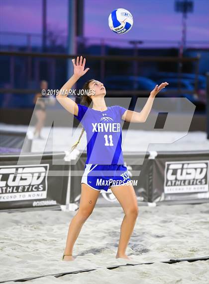 Thumbnail 1 in Xavier College Prep vs. Perry  (AIA D1 Championship) photogallery.