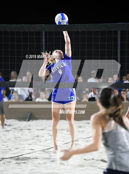 Thumbnail 2 in Xavier College Prep vs. Perry  (AIA D1 Championship) photogallery.