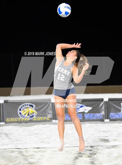 Thumbnail 1 in Xavier College Prep vs. Perry  (AIA D1 Championship) photogallery.