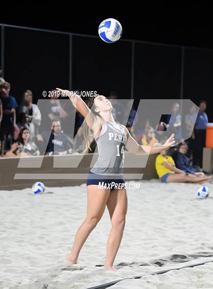 Thumbnail 1 in Xavier College Prep vs. Perry  (AIA D1 Championship) photogallery.
