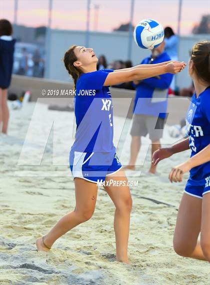 Thumbnail 3 in Xavier College Prep vs. Perry  (AIA D1 Championship) photogallery.