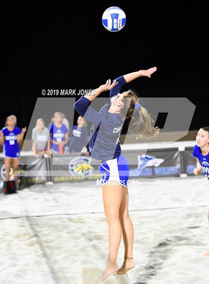 Thumbnail 1 in Xavier College Prep vs. Perry  (AIA D1 Championship) photogallery.