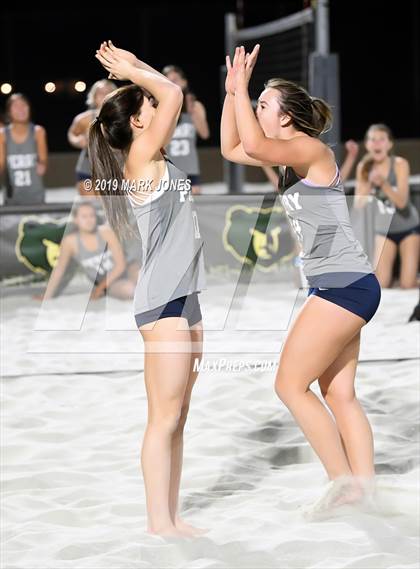 Thumbnail 1 in Xavier College Prep vs. Perry  (AIA D1 Championship) photogallery.