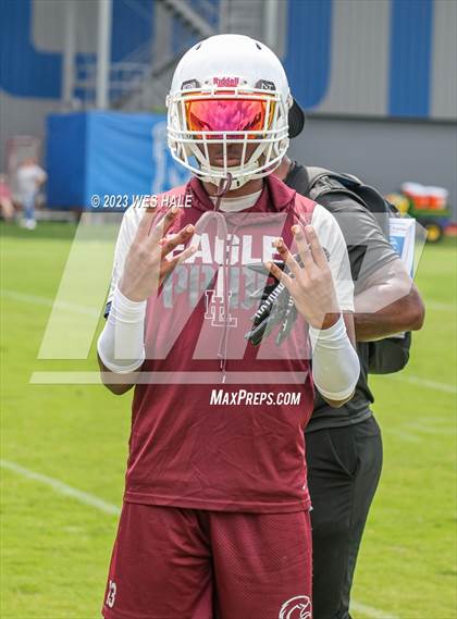 Thumbnail 3 in Horn Lake vs DeSoto Central (U of Memphis 7v7) photogallery.