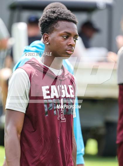 Thumbnail 1 in Horn Lake vs DeSoto Central (U of Memphis 7v7) photogallery.