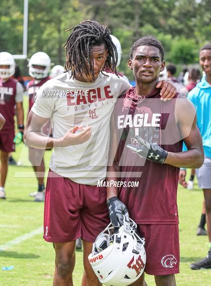 Thumbnail 3 in Horn Lake vs DeSoto Central (U of Memphis 7v7) photogallery.