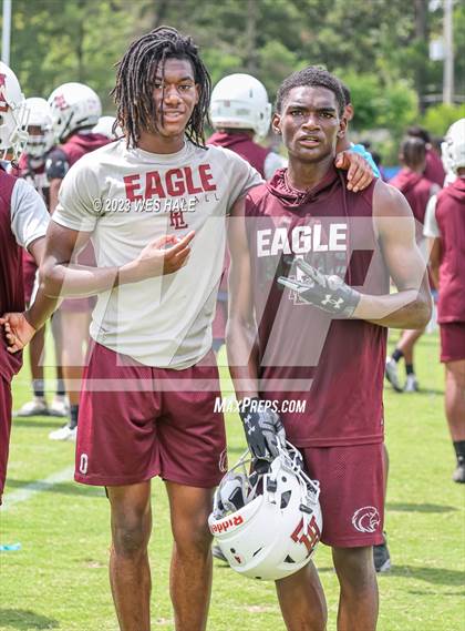 Thumbnail 2 in Horn Lake vs DeSoto Central (U of Memphis 7v7) photogallery.