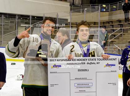 Thumbnail 2 in Pittsford vs. Williamsville North (NYSPHSAA D1 Final) photogallery.