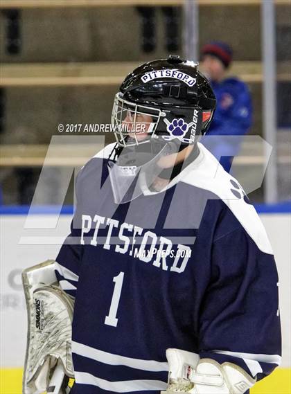 Thumbnail 3 in Pittsford vs. Williamsville North (NYSPHSAA D1 Final) photogallery.