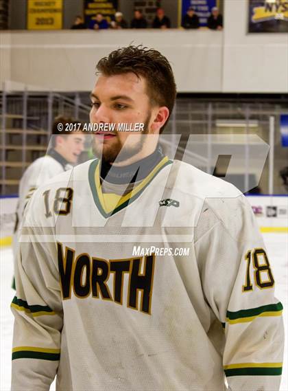 Thumbnail 1 in Pittsford vs. Williamsville North (NYSPHSAA D1 Final) photogallery.