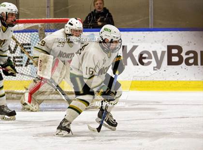 Thumbnail 2 in Pittsford vs. Williamsville North (NYSPHSAA D1 Final) photogallery.
