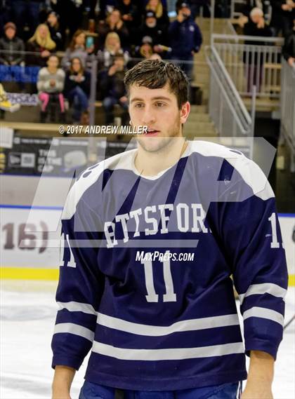 Thumbnail 2 in Pittsford vs. Williamsville North (NYSPHSAA D1 Final) photogallery.