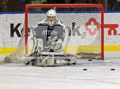 Thumbnail 3 in Pittsford vs. Williamsville North (NYSPHSAA D1 Final) photogallery.