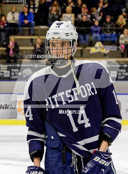 Thumbnail 2 in Pittsford vs. Williamsville North (NYSPHSAA D1 Final) photogallery.
