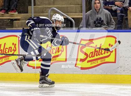 Thumbnail 3 in Pittsford vs. Williamsville North (NYSPHSAA D1 Final) photogallery.