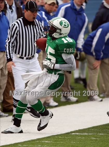 Thumbnail 1 in Tivy vs. Brenham (Texas 4A Semifinal) photogallery.