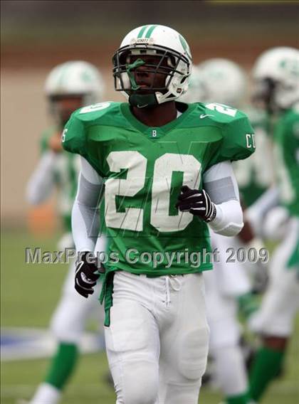 Thumbnail 3 in Tivy vs. Brenham (Texas 4A Semifinal) photogallery.